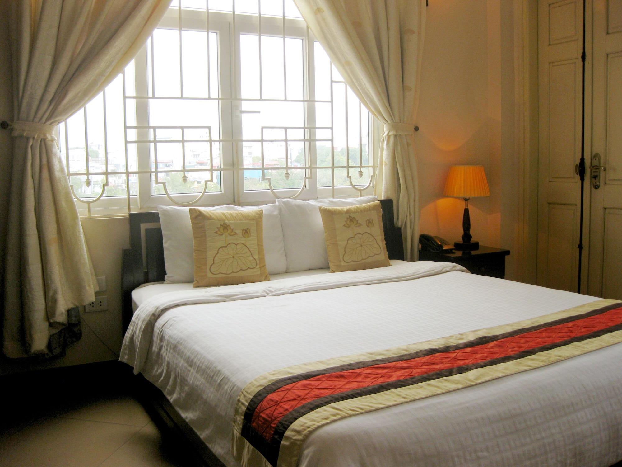 Heart Hotel Ханой Екстериор снимка