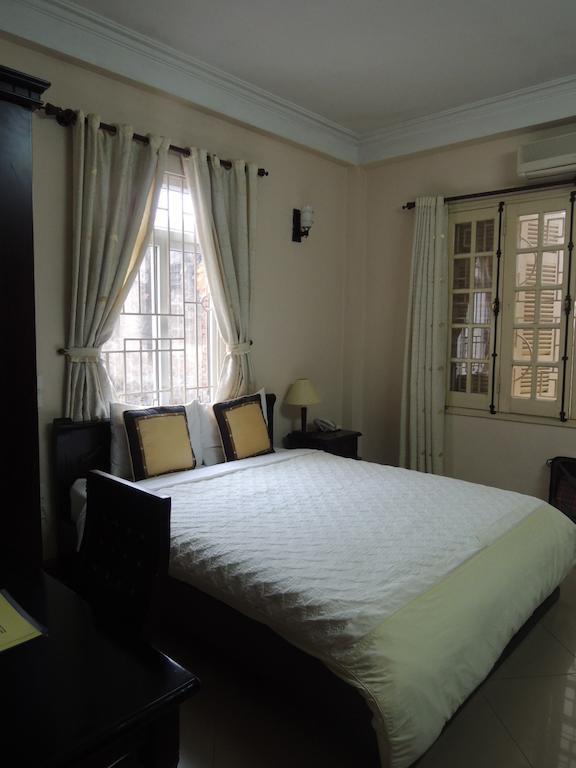 Heart Hotel Ханой Екстериор снимка